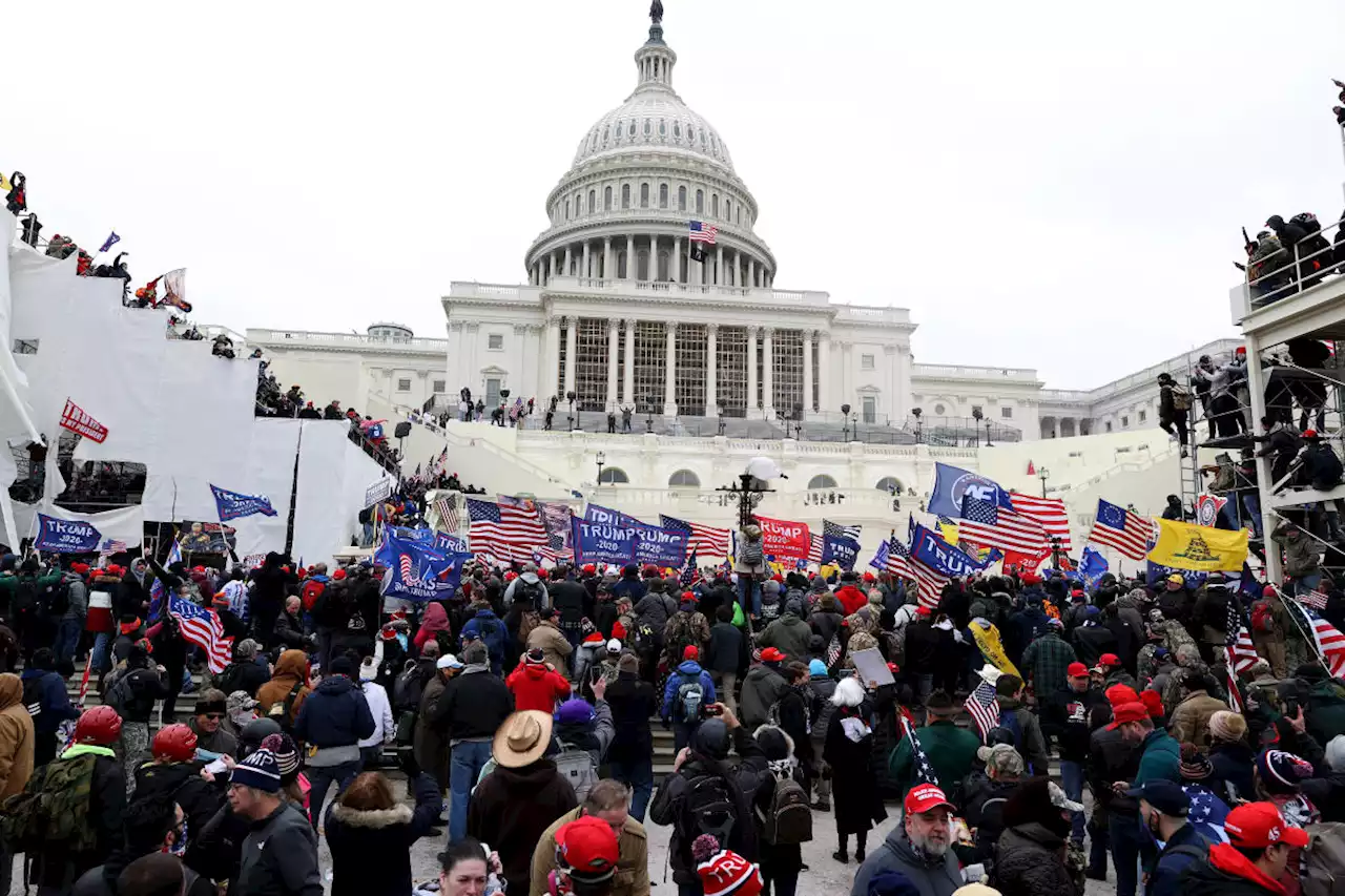 'We must defeat them': Oath Keepers messages urged members to fight to keep Trump in power