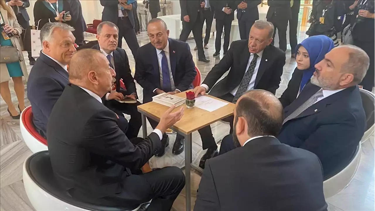 دیدار اردوغان، پاشینیان و علی‌اف در پراگ