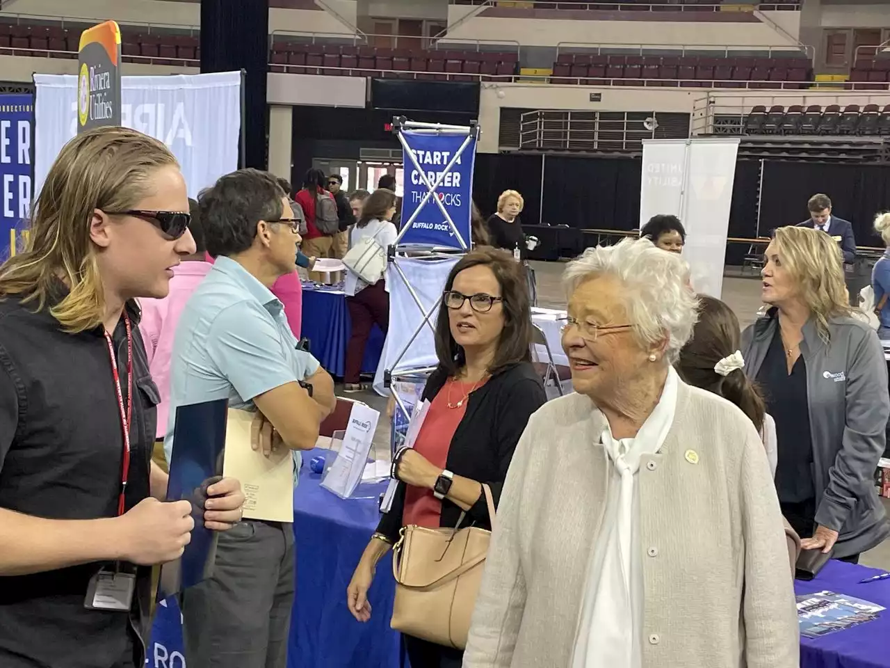 Alabama resumes job fair for people with special needs