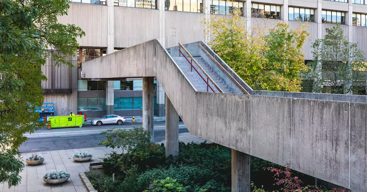 Toronto's most useless bridge just got a big upgrade but it's still pretty useless