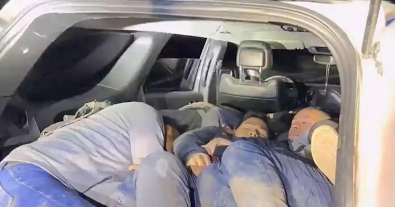 'I Ain't Smuggling Nobody,' Says Driver of Migrant-Packed SUV near Border in Texas