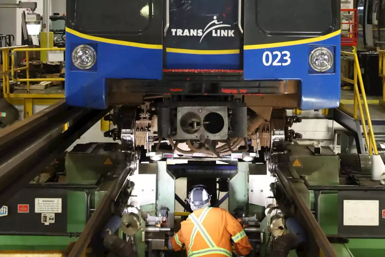 'Going to need a lot more staff': TransLink to hire 500 workers by 2028