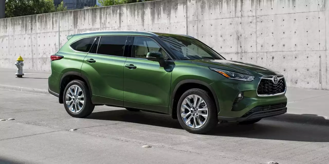 2023 Toyota Highlander Replaces V-6 with 2.4L Turbo-Four