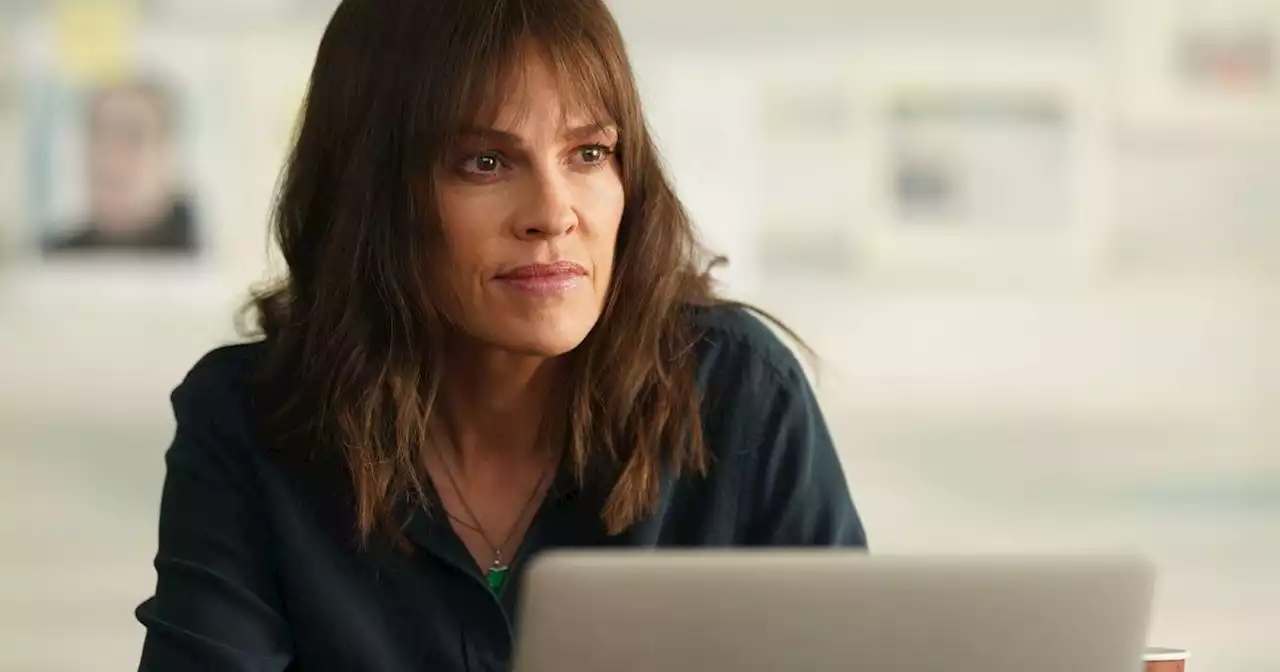 Oscar Winner Hilary Swank Announces She's Pregnant With Twins