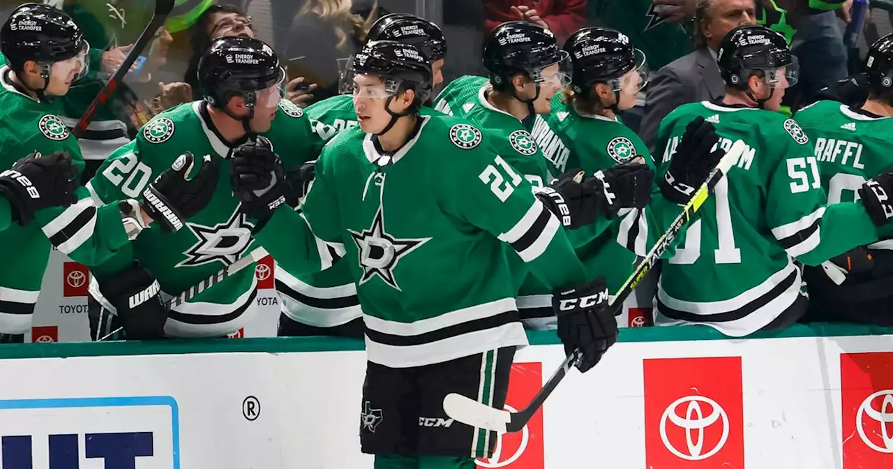 Stars sign Jason Robertson to four-year contract worth $7.75 million AAV