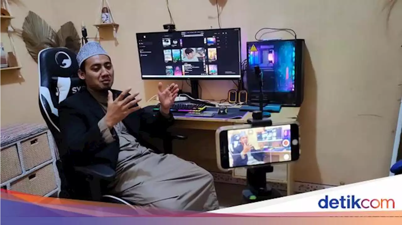 Ini Cara Ustaz Abi Berdakwah Sambil Live Streaming Mobile Legends