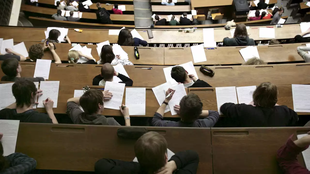 Semesterbeginn - Zehntausende Studierende warten auf Wohnheimplätze