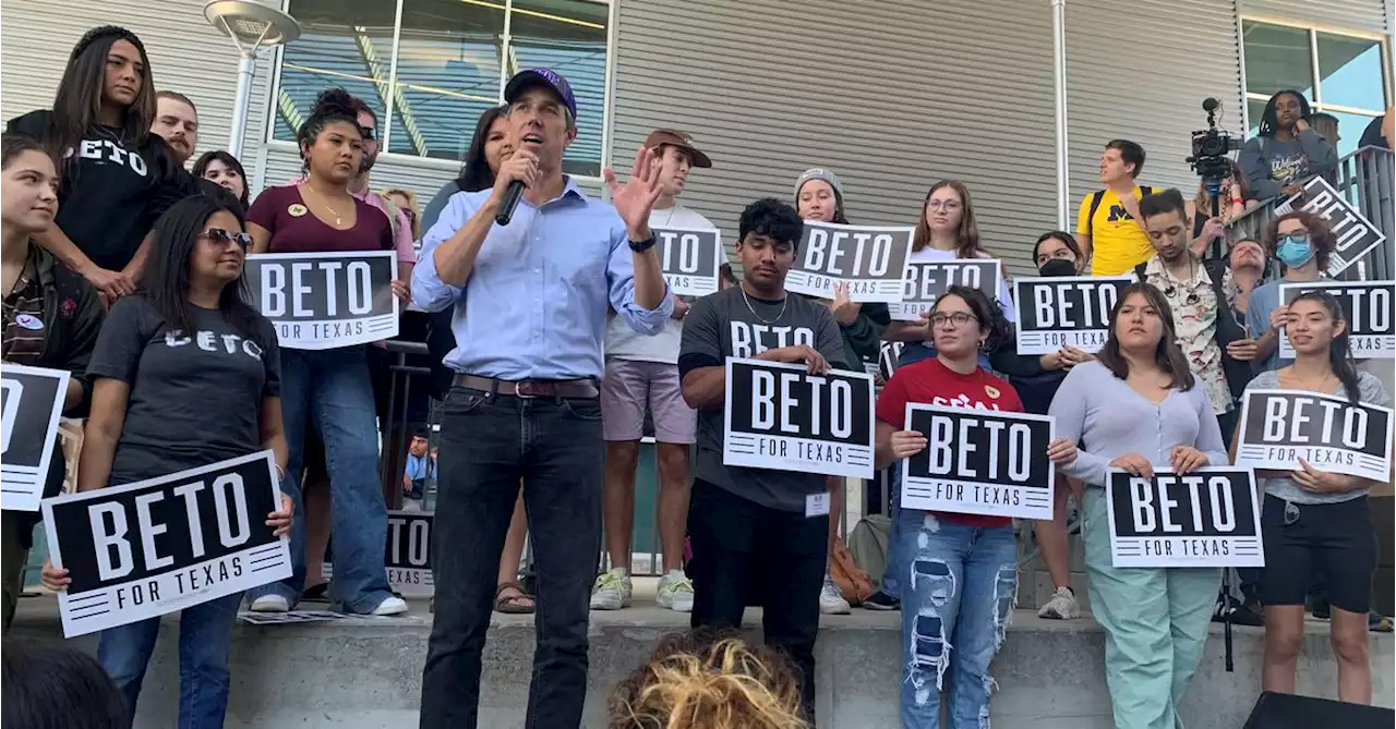 Beto O’Rourke Says He Always Supports Local Restaurants While Campaigning in Texas