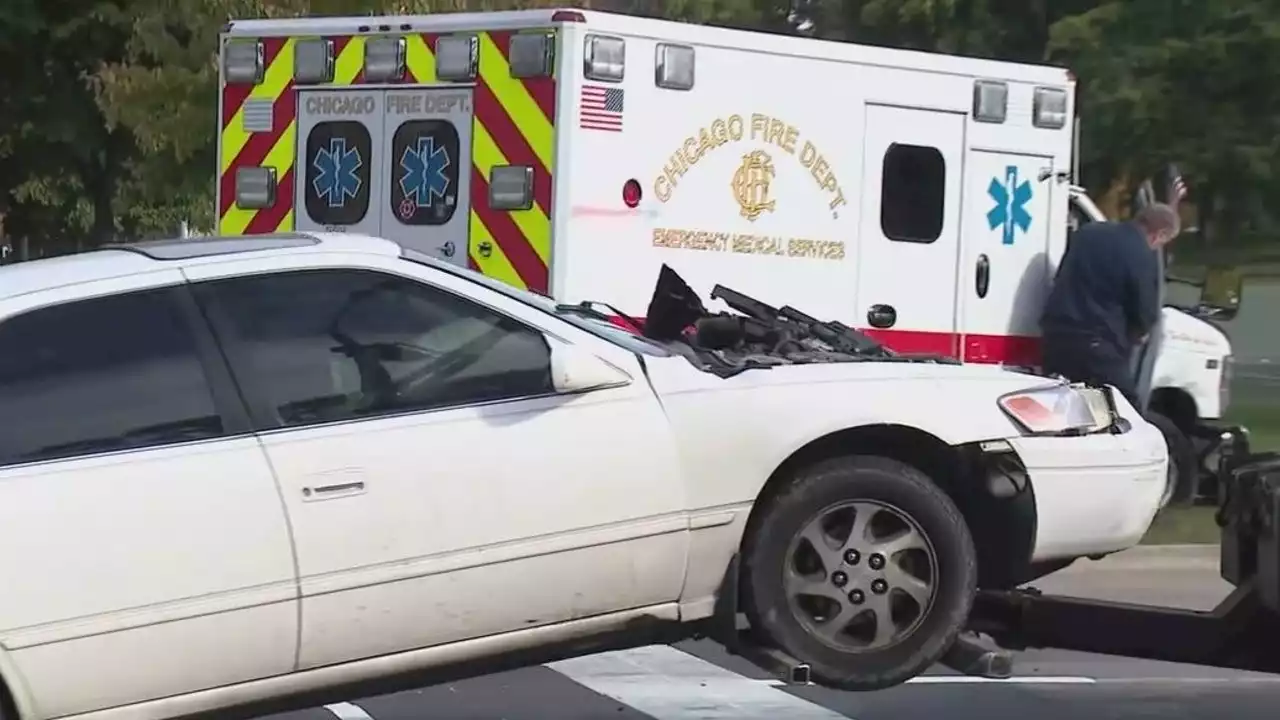 Chicago paramedics among 5 injured in ambulance crash on West Side