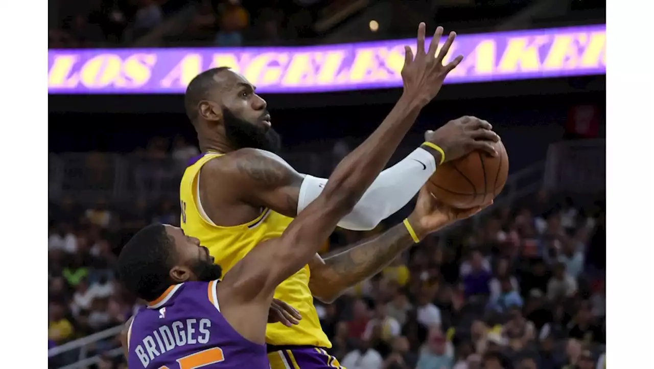 Lakers showcase energetic small-ball lineups despite Anthony Davis’ absence