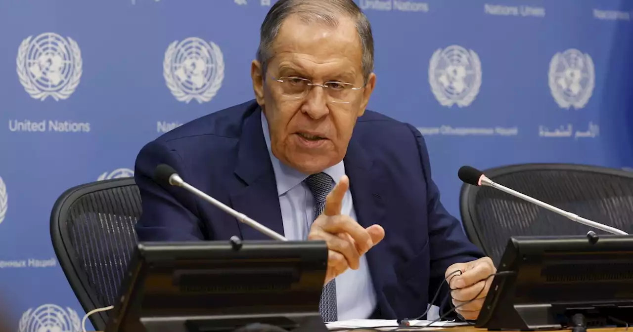 Lavrov avvisa l'Europa: 'Cosa succederà se addestrate militari ucraini'