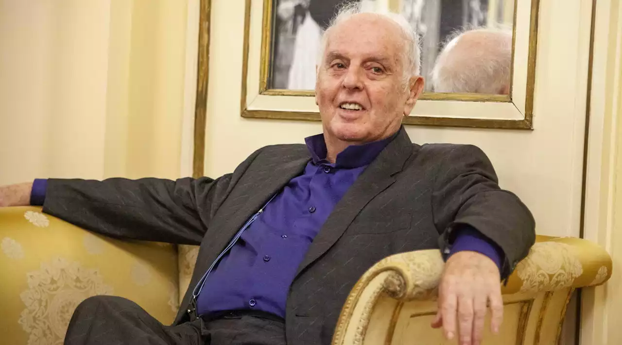 Il direttore d'orchestra Daniel Barenboim si ritira: 'Grave malattia neurologica'