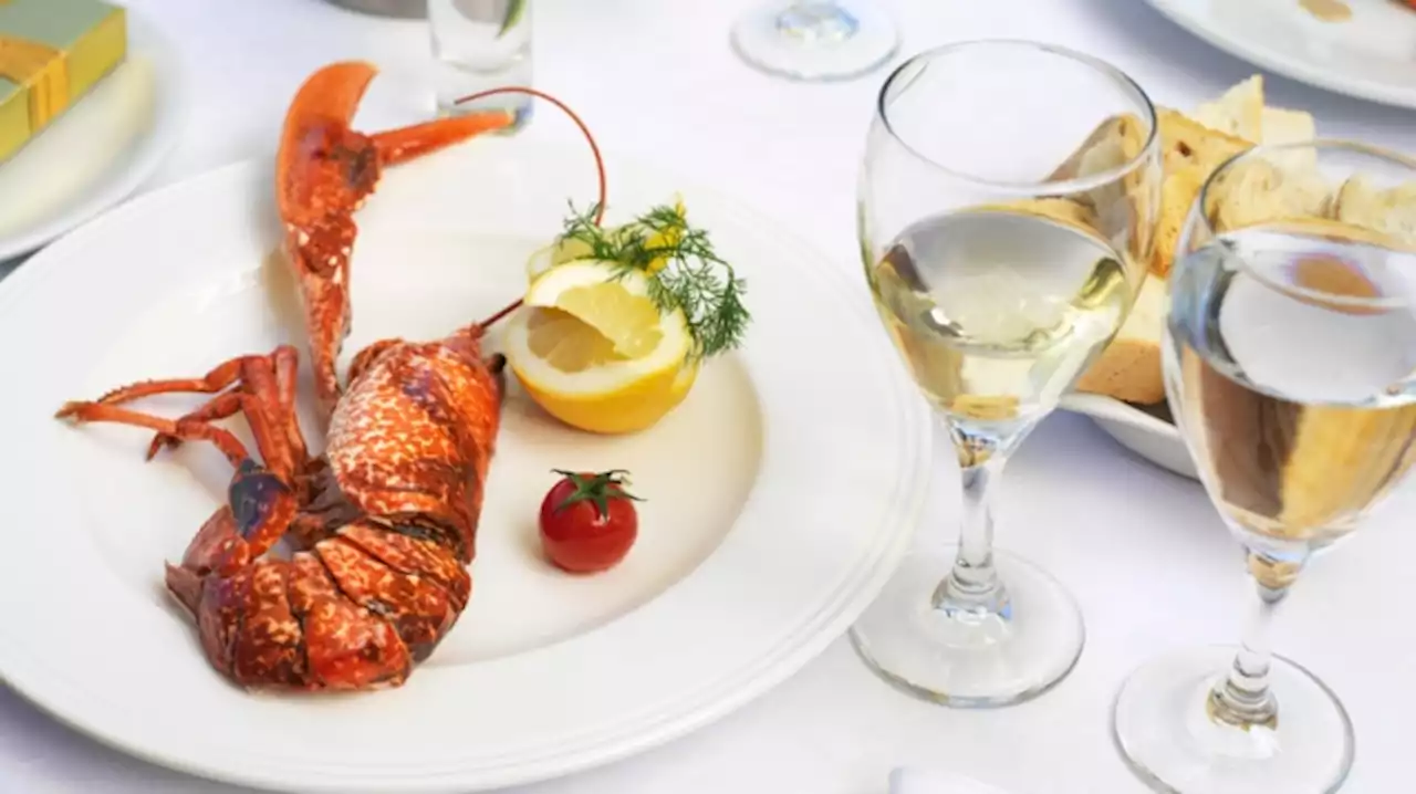 The 11 Best Wines to Drink With Lobster