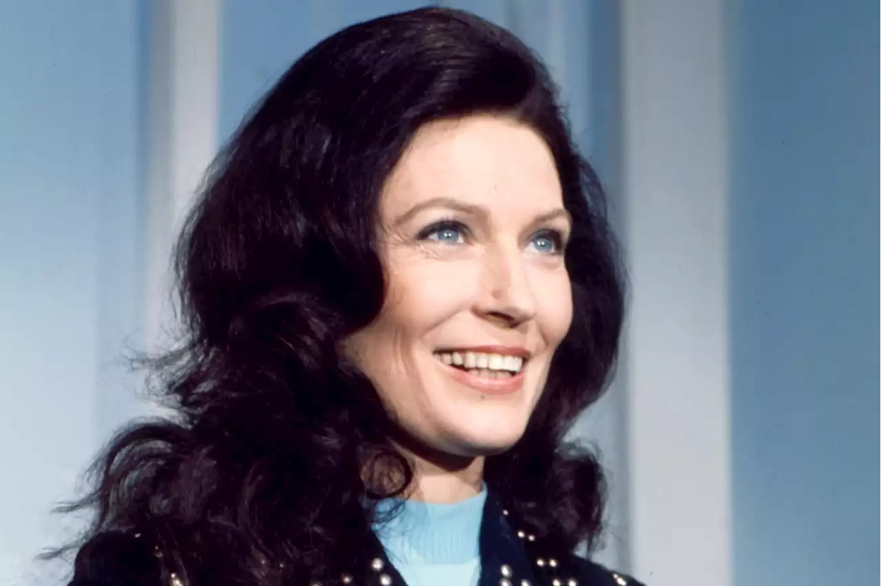 'Women Are Human, Just Exactly Like a Man': The Lost Loretta Lynn Interview