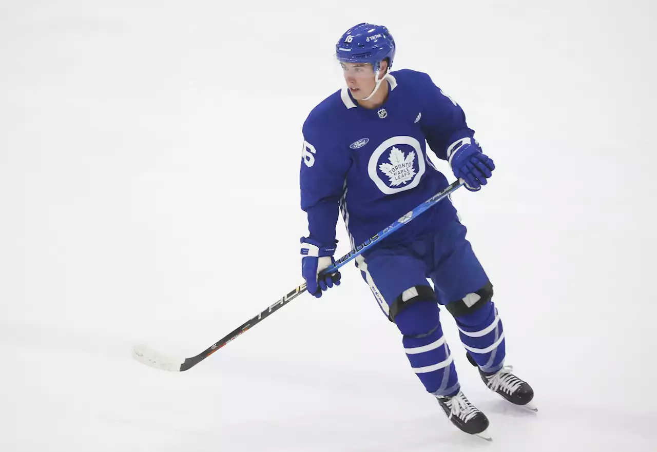 Enthusiastic practice crowd puts an extra hop in Maple Leafs' step