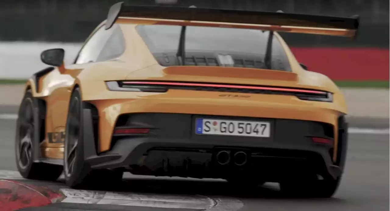 New Porsche 911 GT3 RS Feels Like A Proper Race Car, Says Chris Harris | Carscoops