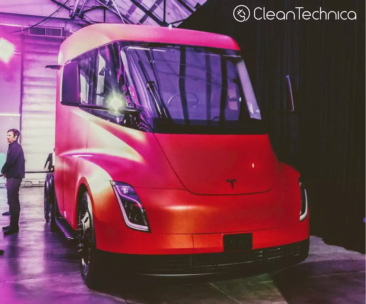 Tesla Semi Deliveries Begin December 1st!