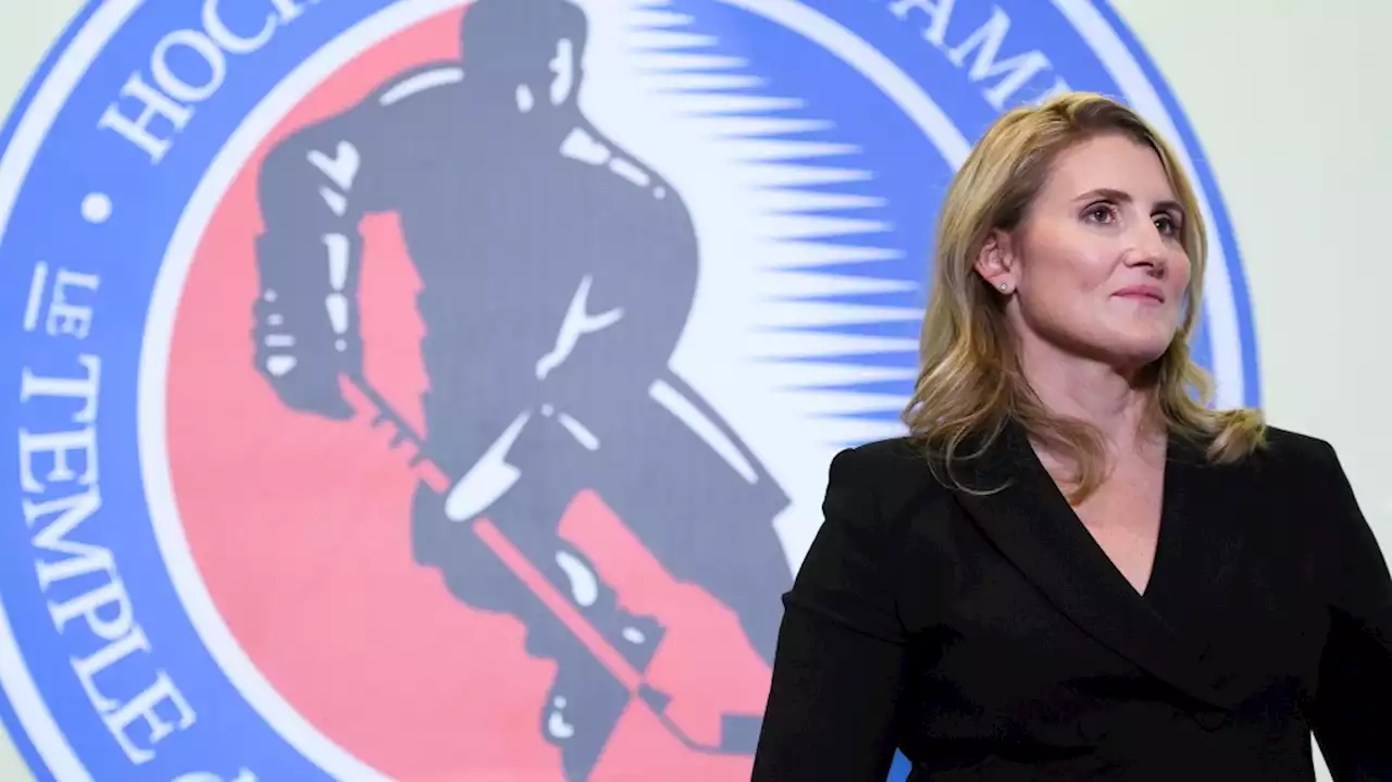 Hayley Wickenheiser calls Hockey Canada 'disgraceful,' says leadership needs change