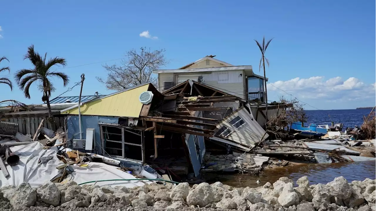 Hurricane Ian death toll hits 101 as evacuees return to mud, rubble