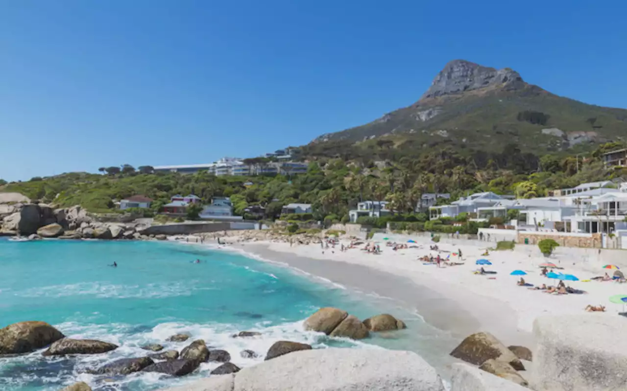 Camps Bay residents, tourists still in shock after deadly beach shooting