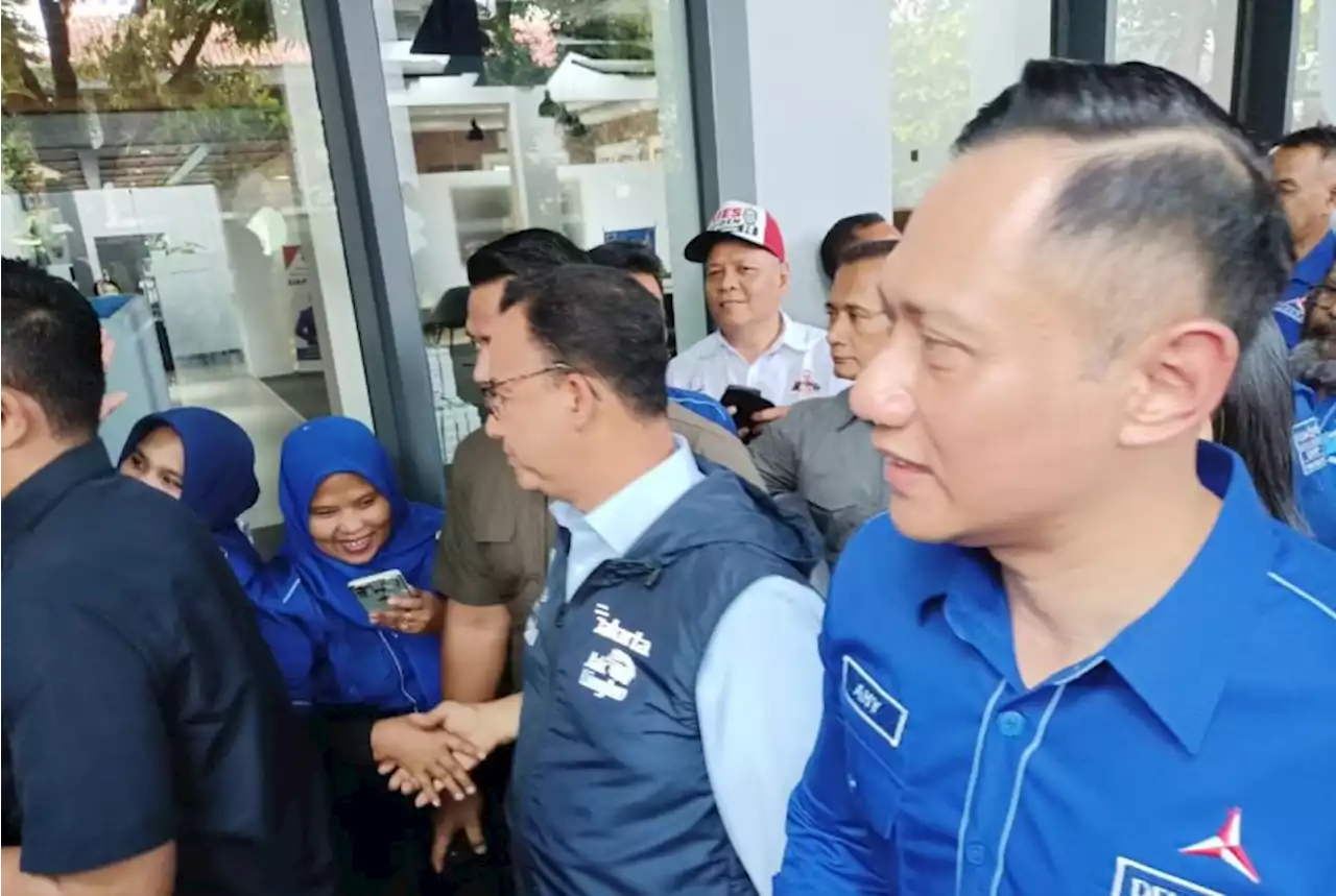 Kedatangan Anies Baswedan Disambut Meriah Kader Demokrat