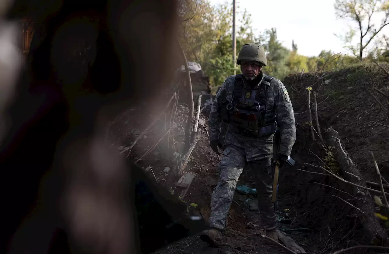 Ucraina, Kiev avanza a sud: 'Fosse comuni e centinaia di morti'