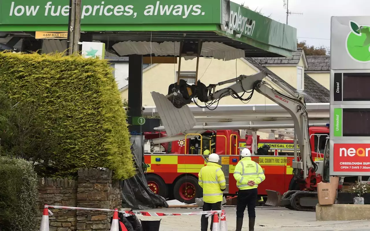 Al menos 10 muertos, entre ellos una niña, en explosión de gasolinera en Donegal, Irlanda