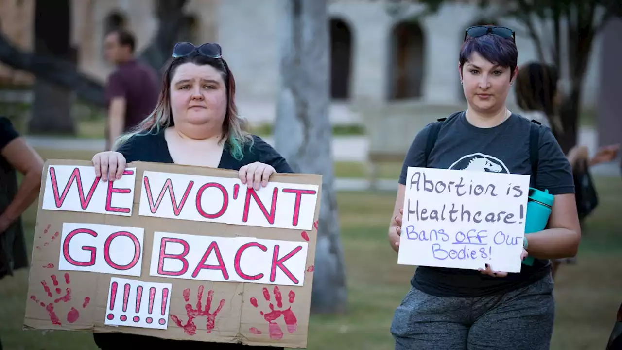 Arizona appeals court puts hold on territorial abortion ban; Planned Parenthood to resume procedure