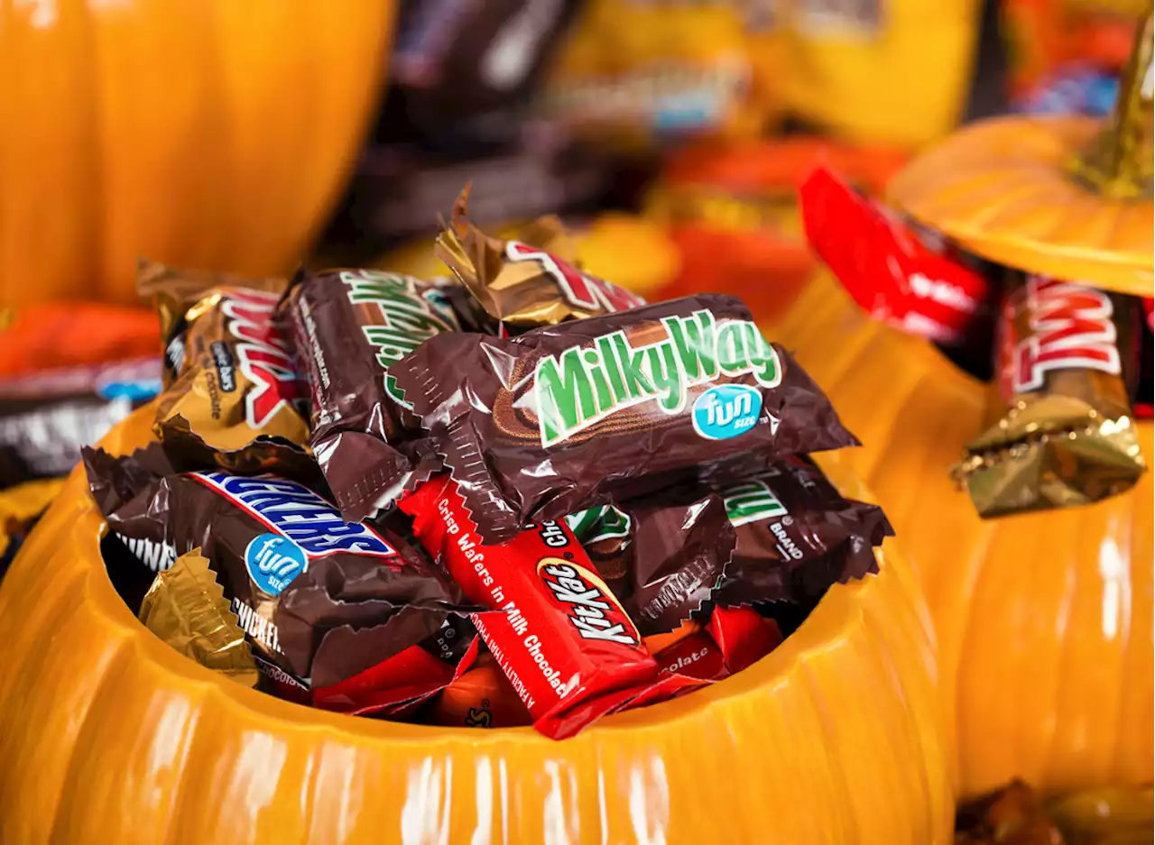 7 Halloween Candies With the Lowest Quality Ingredients