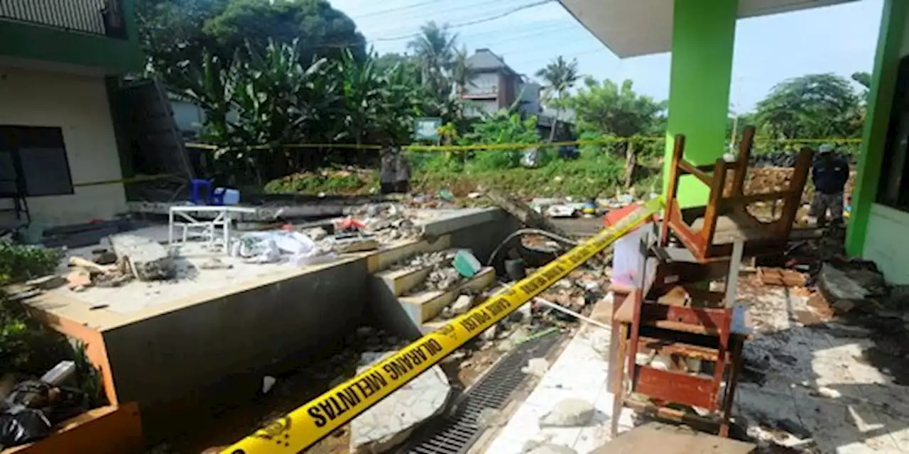 Maut Banjir Bandang MTsN 19Jakarta | merdeka.com