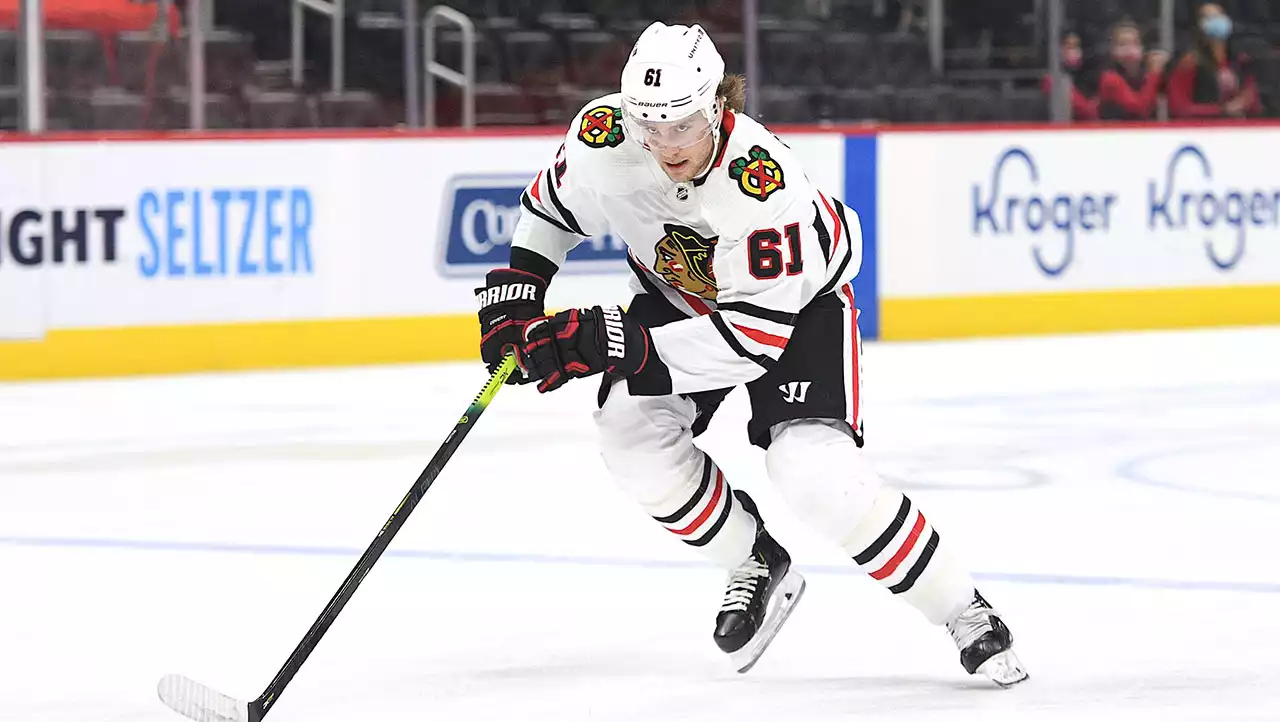 Blackhawks Trade Riley Stillman to Vancouver for Jason Dickinson, 2nd-Round Pick in 2024