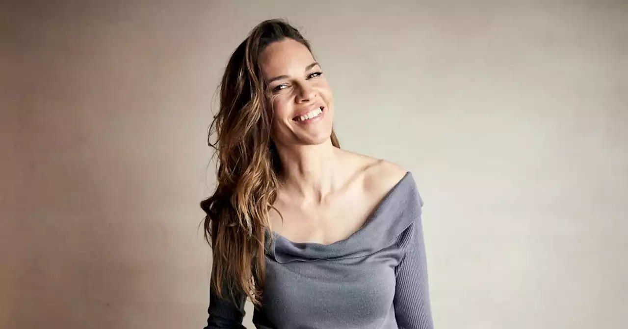 Hilary Swank, 48, reveals she’s pregnant with twins