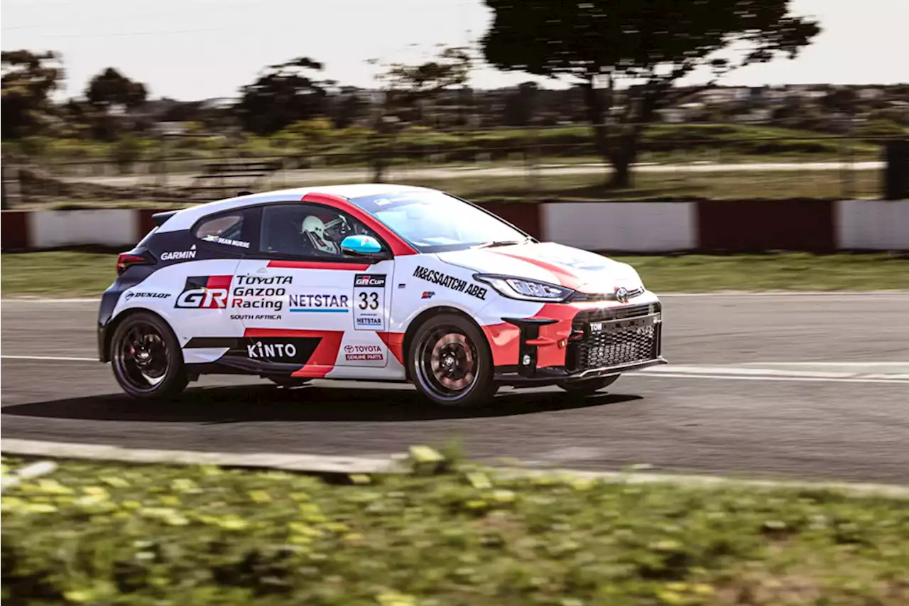 Diary of a rookie racer: Fighting at the front in Cape Town with Ashley Oldfield and Thomas Falkiner | Wheels