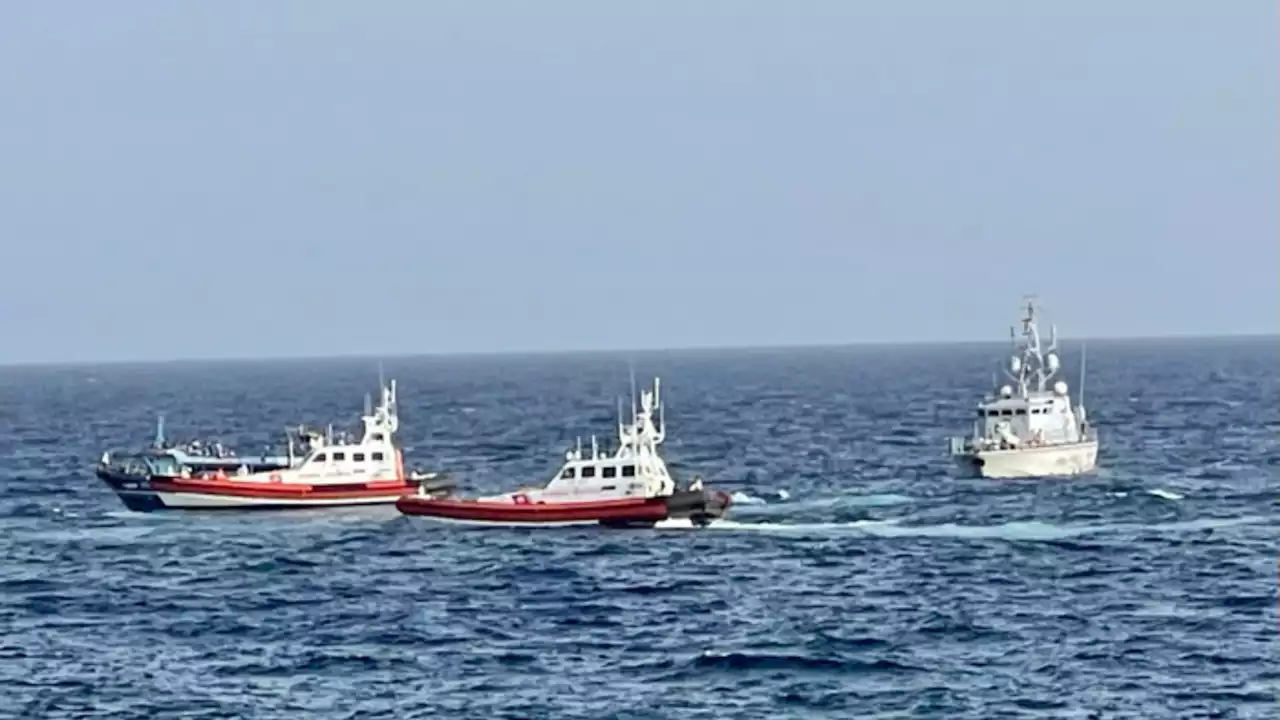 Nuovi sbarchi a Lampedusa, arrivate tre imbarcazioni con 68 migranti a bordo