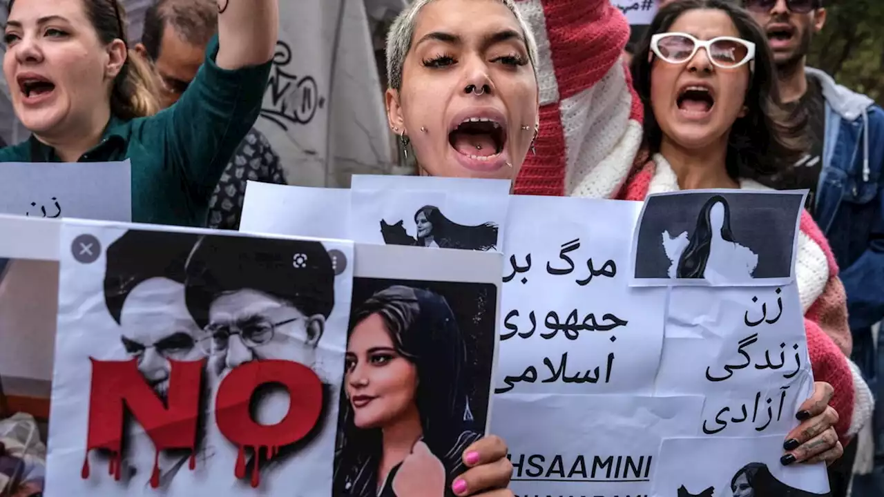 'Mahsa Amini era malata': la versione dell'Iran sulle vittime delle proteste