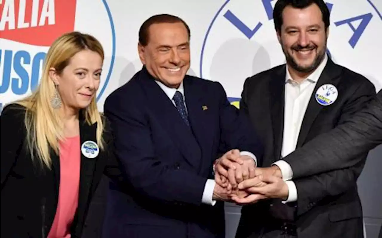 Vertice Arcore, Berlusconi, Meloni e Salvini: 'Passi avanti per governo forte, chiuderemo presto