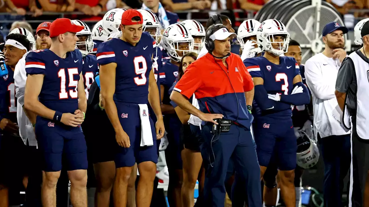 Arizona football defense pounded by Oregon in home loss