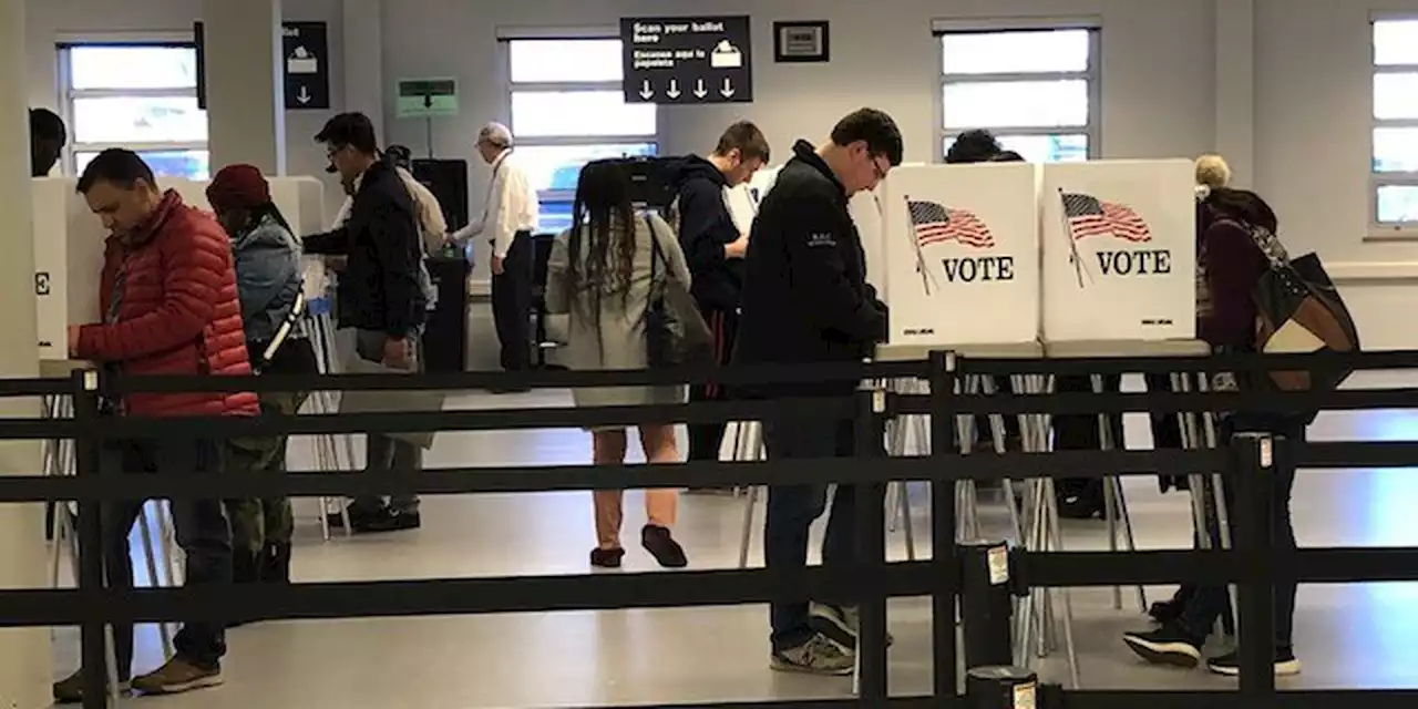 Hundreds registered to vote during event in Cleveland’s Glenville neighborhood