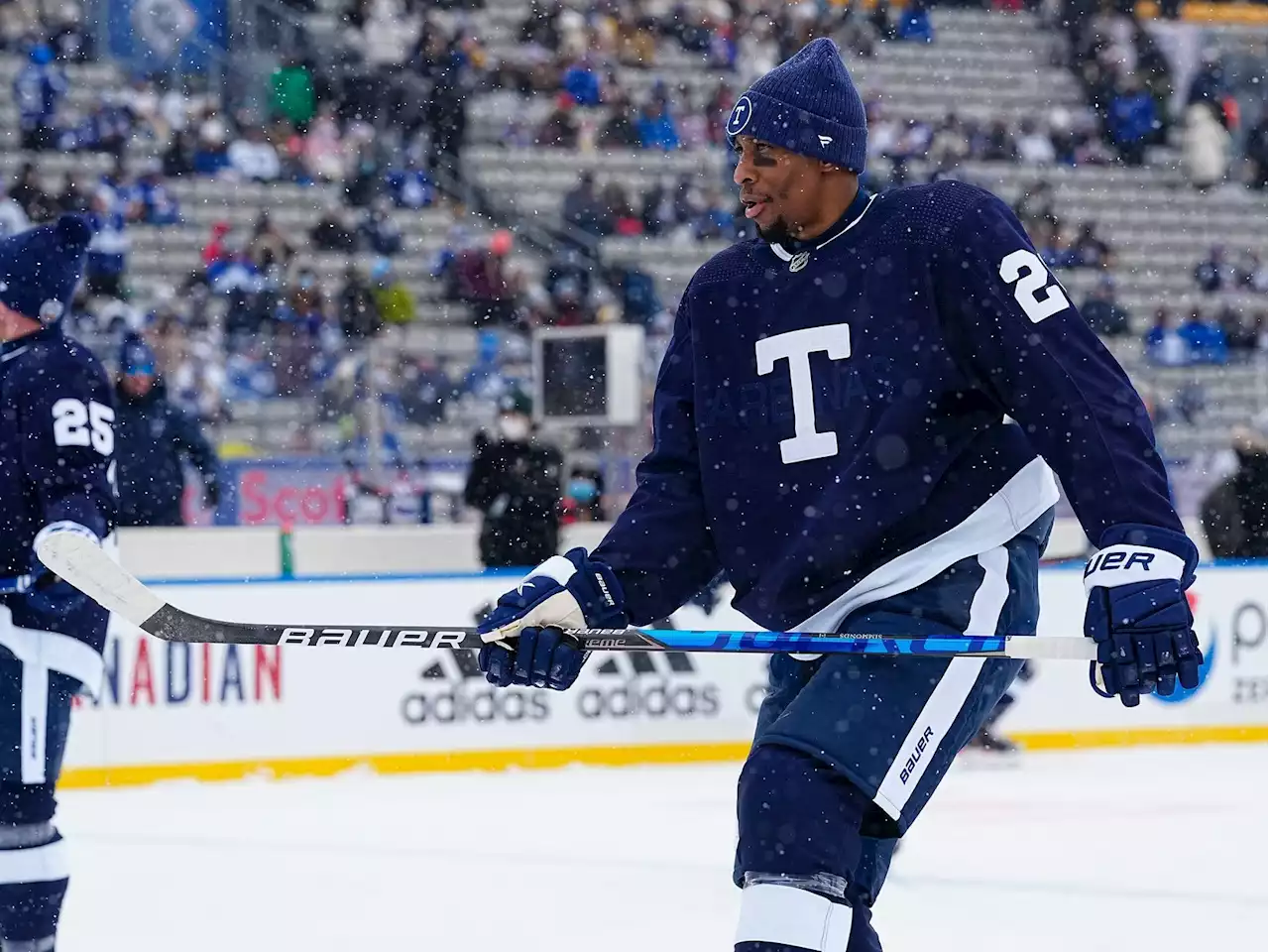 Report: Toronto Maple Leafs make Wayne Simmonds available for trade - Daily Faceoff