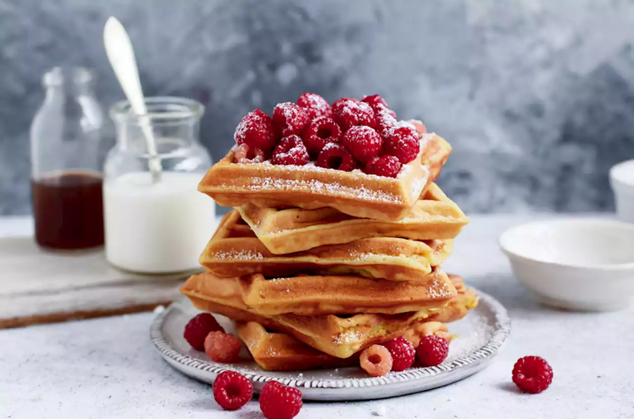 You’re Only 5 Minutes Away From These Gut-Friendly Cinnamon-Spiced Sourdough Waffles