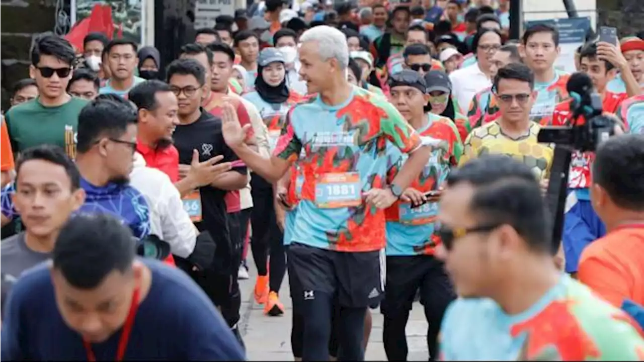 Lari di Makassar Pemanasan Borobudur Marathon 2022, Ganjar Dapat Banyak Keluhan dari Peserta