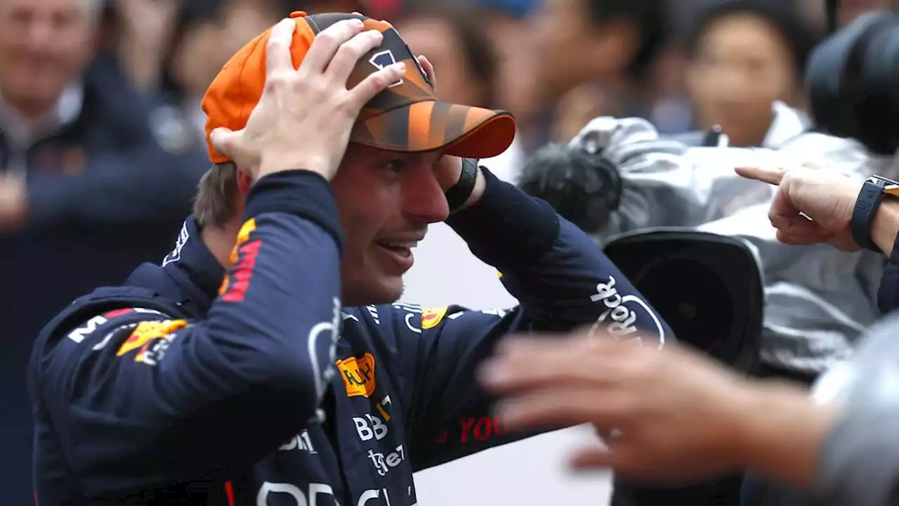 Dat titel al binnen is, verrast ook Verstappen: 'Ben ik kampioen of niet?'