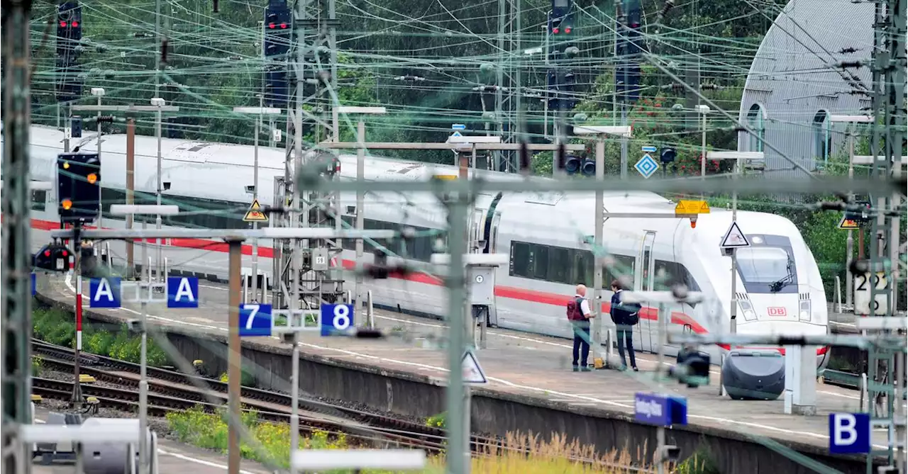 No sign that foreign state was behind German rail sabotage - police