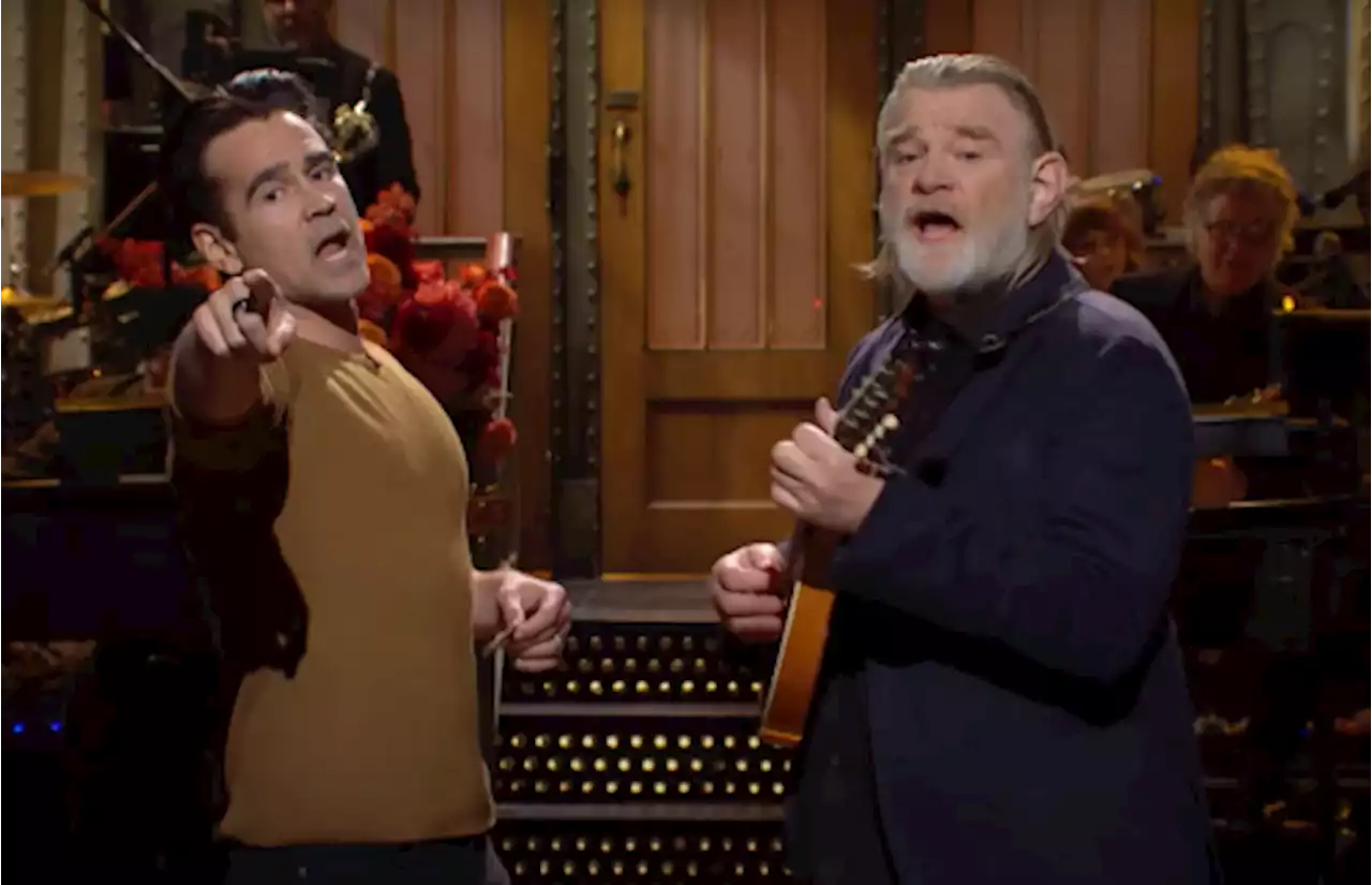 'SNL': Watch Brendan Gleeson Play Irish Folk With Surprise Guest Colin Farrell