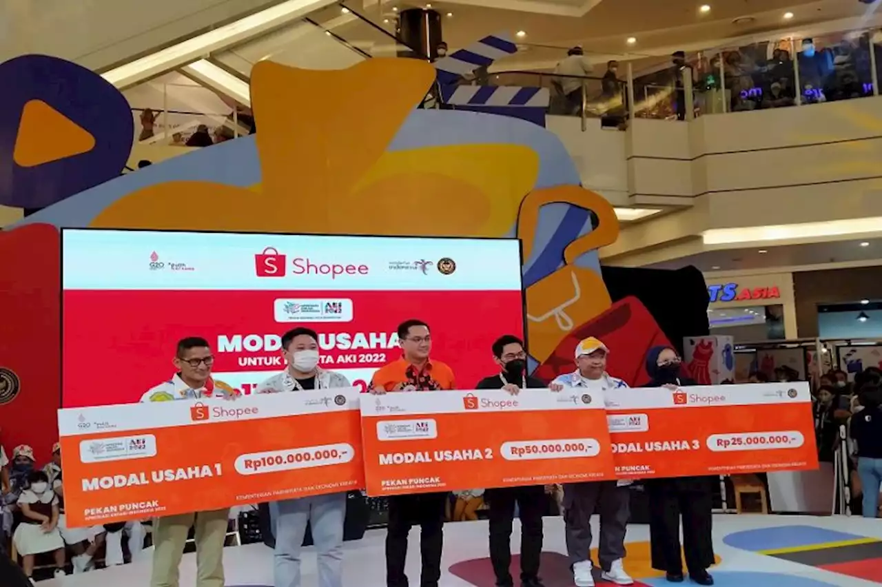 Tutup Pameran AKI 2022, Sandiaga Optimistis Jumlah Transaksi Naik dari Tahun Lalu