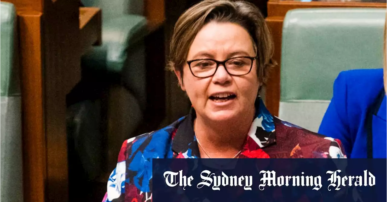 Labor to keep stage three tax cuts: Cabinet minister