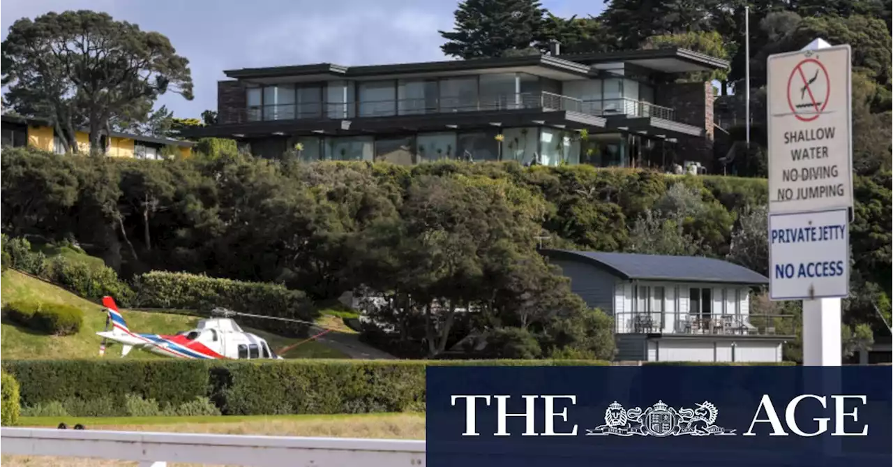 Sand survey may scupper Lindsay Fox’s bid for more beach at Portsea