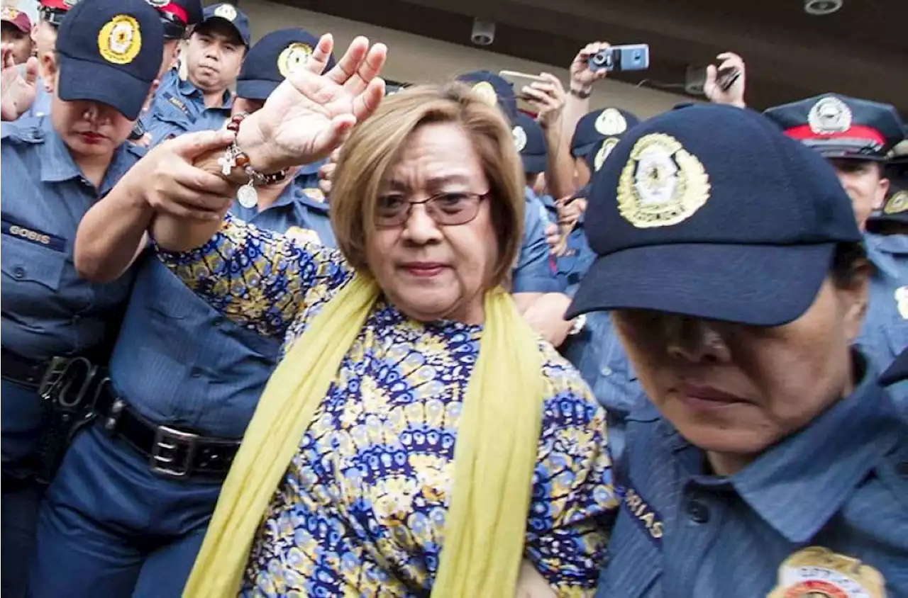 De lima hostaged in PNP custodial center