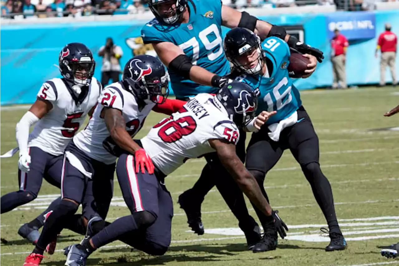 Classic clunker: Offense flat for Jaguars in loss to Texans