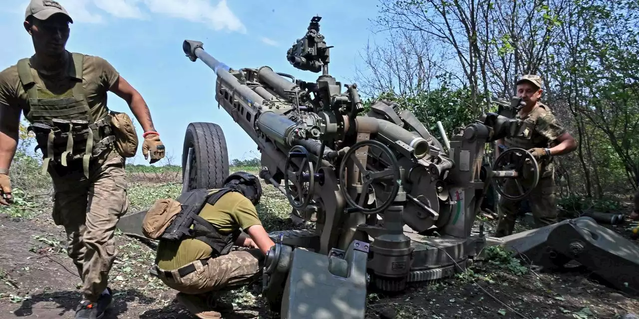 WSJ News Exclusive | BAE, U.S. in Talks to Restart M777 Howitzer Production After Ukraine Success